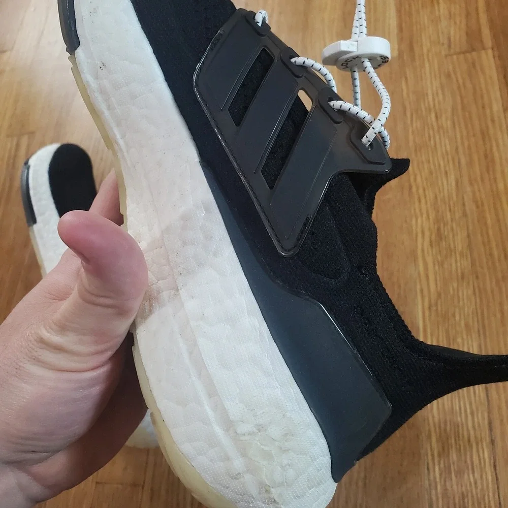 Adidas UltraBoost 21 Womens Shoes Sz 8 Black White Sneakers Running FY0402